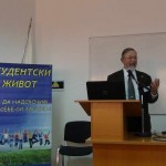Лекция на професор Кархарт в зала 11 на ВВМУ"Н.Й.Вапцаров" Варна